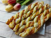 Kép erről: leveles tészta pizza