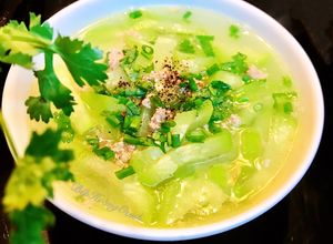 Hình của món Canh Dưa Hường Nấu Thịt.
