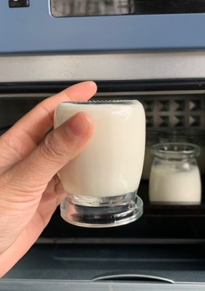 Hình của món Sữa chua úp ngược phiên bản NCKD.