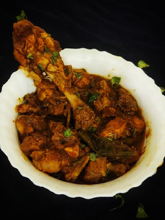 தாபா சிக்கன் கறி(dhaba chicken curry recipe in tamil) செய்முறை முக்கிய புகைப்படம்