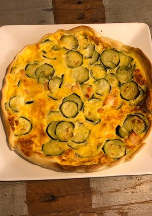 Une photo de Tarte courgettes et saumon fumé