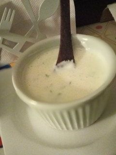 Una foto de Salsa de ajo sin huevo, saludable. Fácil y Deliciosa