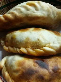 Una foto de Empanadas de pollo