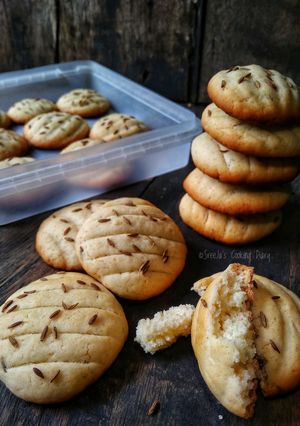জিরে বিস্কুট(jeera biscuit recipe in Bengali) রেসিপির প্রধান ছবি
