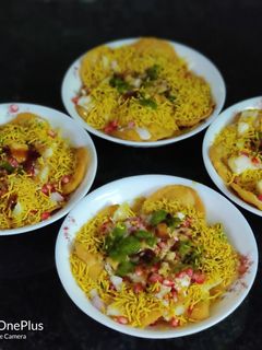 পাপডি চাট (papri chat recipe in Bengali) রেসিপির প্রধান ছবি