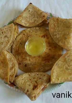 A picture of Puran poli.