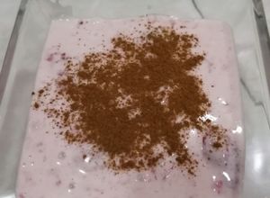 Una foto de Fresas con crema de coco