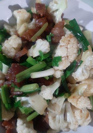 รูปของ หมูทอดผัดกะหล่ำดอก