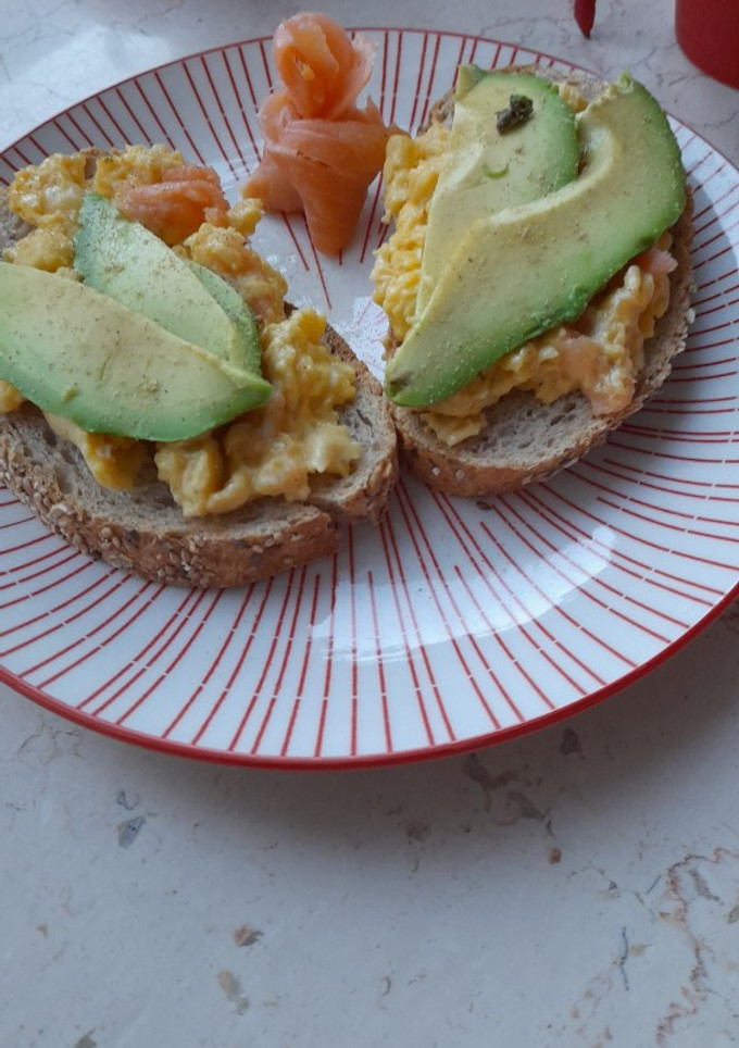A picture of Scrumpteous scrammbled egg toast.
