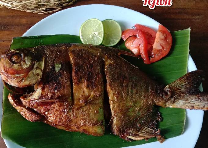 Ikan Bawal Bakar Teflon