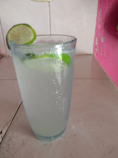 Una foto de Vaso de limonada