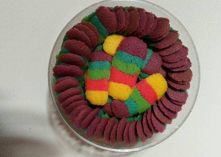 Resep Lidah kucing rainbow oleh Desty Sadiyati - Cookpad