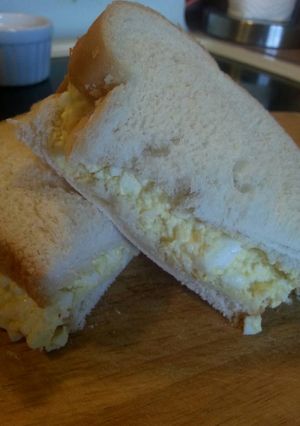 A picture of Easy Egg Salad.