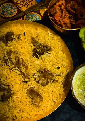 A picture of Mutton yakhni pulao.