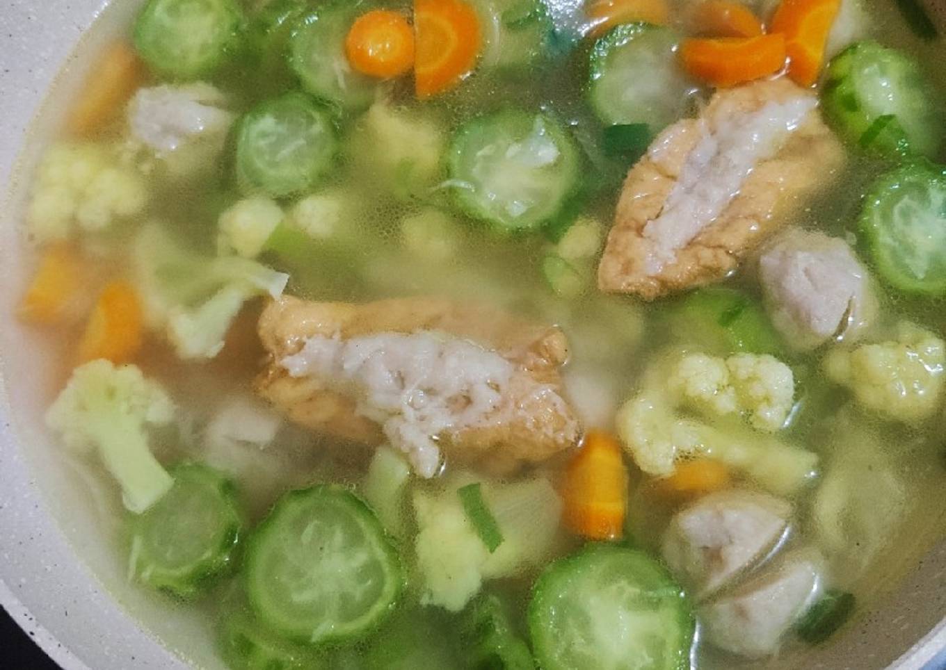 Sup bening tahu bakso