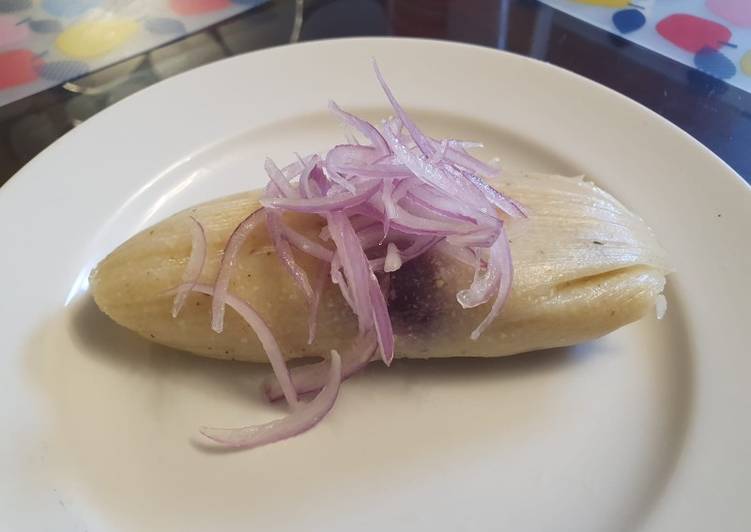 Tamal blanco andino