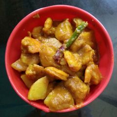 A picture of চিংড়ি দিয়ে ওলকচুর ডালনা...