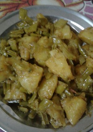 A picture of Beans aloo #greenveg.