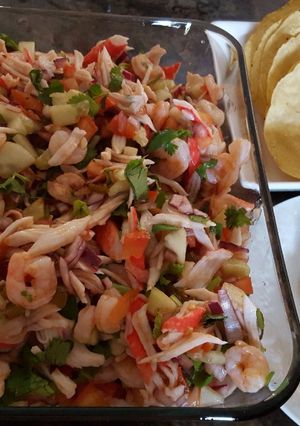 Una foto de Ceviche de jaiba con camarones