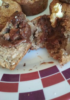 Una foto de Delicia de manzana y chocolate con corazón de dulce de leche