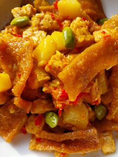 Foto resep Sambal Goreng Krecek Kentang