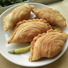 Karipap রেসিপির প্রধান ছবি