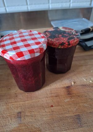 Une photo de Confiture fruits rouge