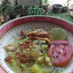 Soto Ayam Kuah Bening রেসিপির প্রধান ছবি