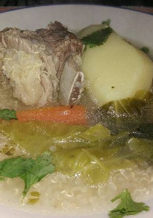 Una foto de Sopa de quinua