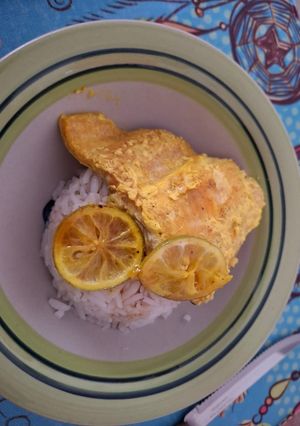Una foto de Salmón al Curry