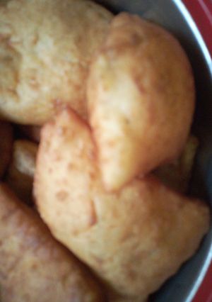 A picture of Mahamri.