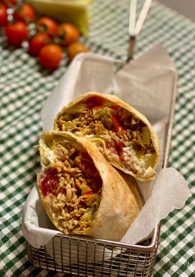 Una foto de Durum kebap casero versión express en freidora de aire Ninja Foodie