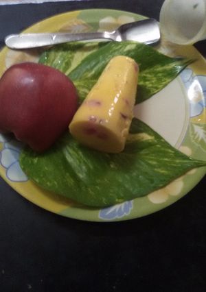 A picture of Apple kulfi.