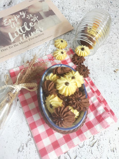 Foto resep Semprit Putih Telur