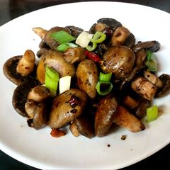 A picture of My Chilli Tasting Mushrooms, ❤.