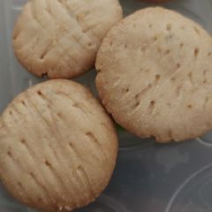 A picture of Zeera butter cookies.