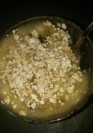 Una foto de Helado natural de plátano relleno con ciruela