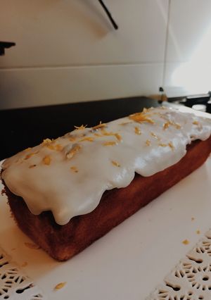 Una foto de Budín de limón 🍋