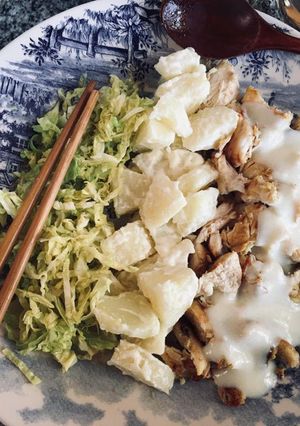Una foto de Papas mayo con pollo a la plancha