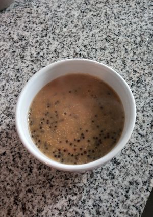 Una foto de Dulce de cañihua y algarrobina