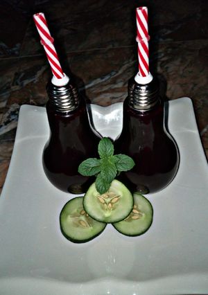 A picture of Zobo.