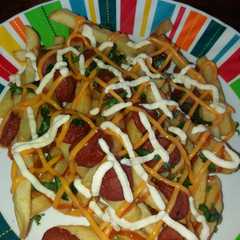 Una foto de Salchipapas locas