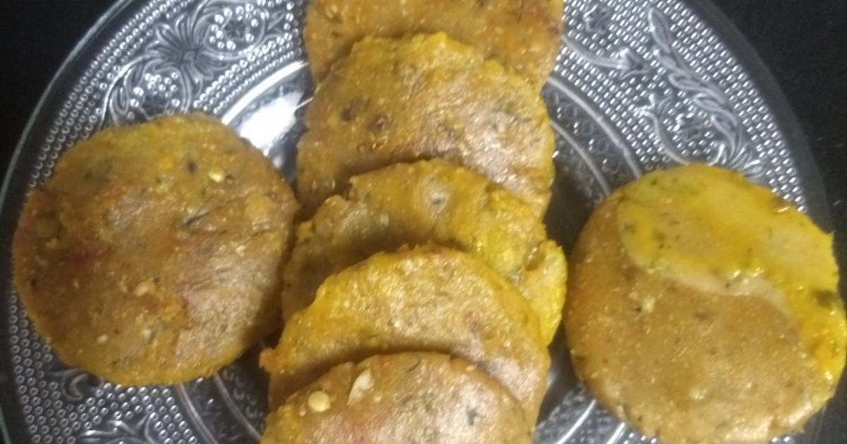 Jowar (pearl millet) masala idli Recipe by Laju Gehani Cookpad