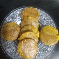 Jowar (pearl millet) masala idli A picture of Jowar (pearl millet) masala idli.