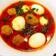 A picture of Egg and Meatballs curry: (Ande aur Kofte ki Curry).