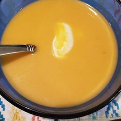 A picture of Roasted butternut squash soup.