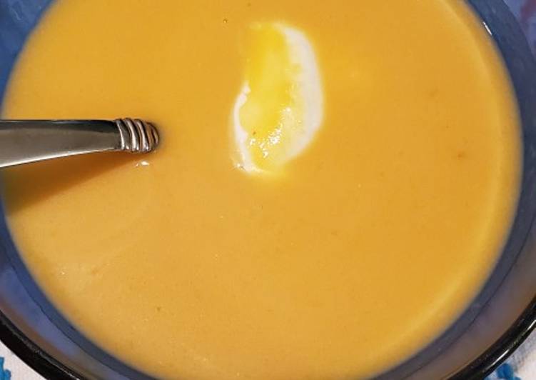 Steps to Make Speedy Roasted butternut squash soup