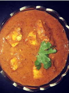 A picture of Panner in Red Gravy.