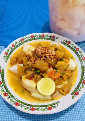 Foto resep Lontong Kaki Sapi Alias Kikil Sapi