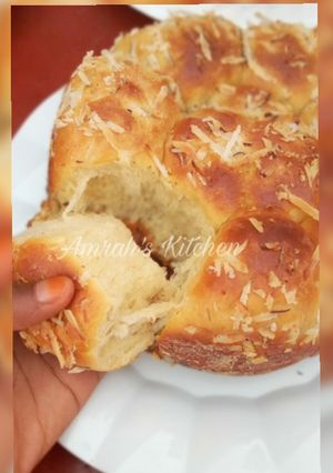 A picture of Coconut bread.